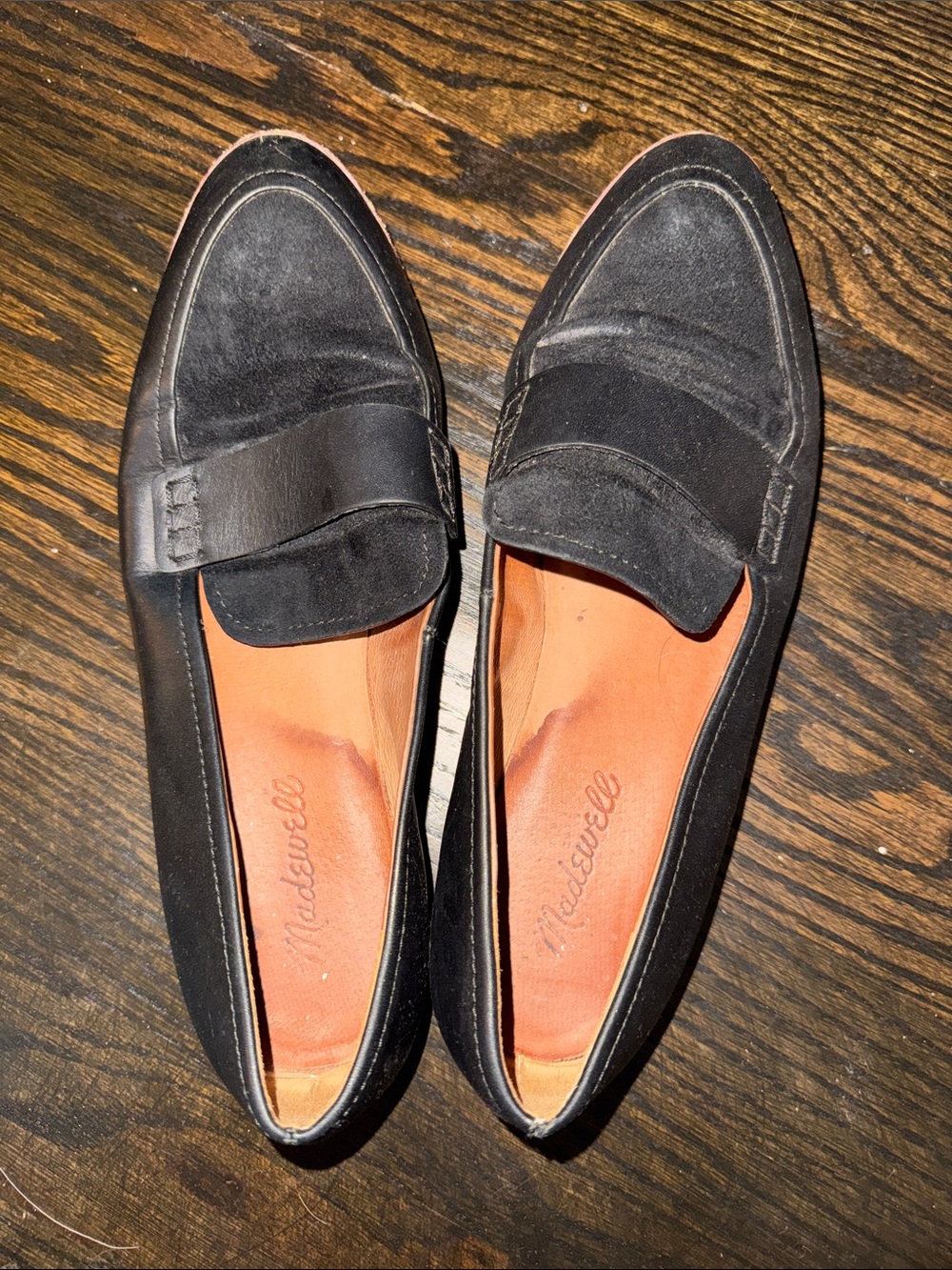 Madewell women’s Black Slip-On Loafers